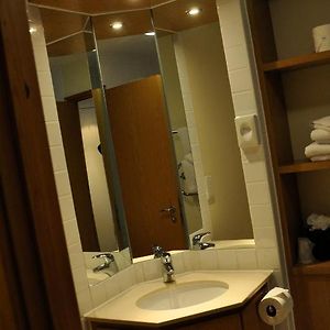 Twin Room Partial Sea View